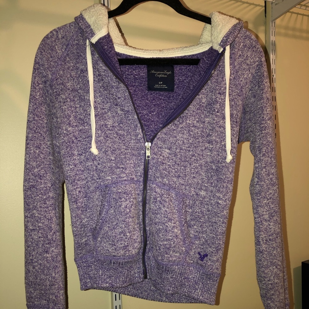 AE zip-up with hoodie